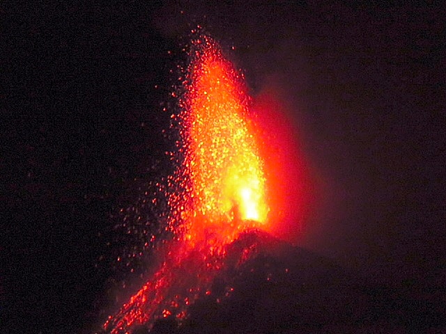 1C0DF196-FACE-48A9-8BA1-FCCDB4665C13