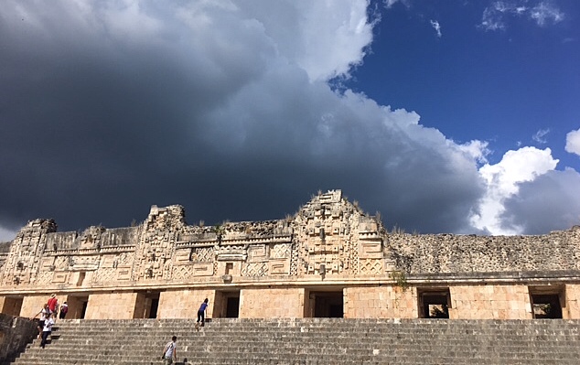 6e0d947f-5367-4cad-84dc-daa9c8bda5bd