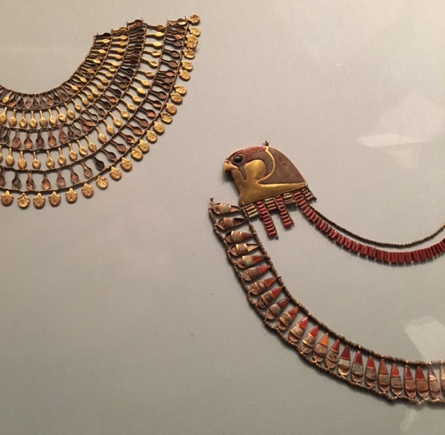 DF90D7B0-D6DF-4D12-AC82-ED053C19A687